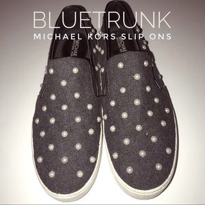 MICHAEL KORS GRAY KEATON SLIP ONS W/ FAUX PEARLS